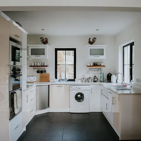 Seoidin House *